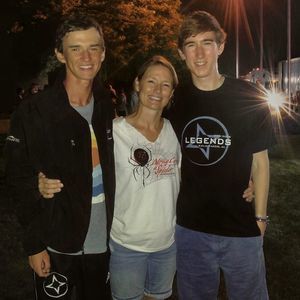 Meet your Posher, Taunya